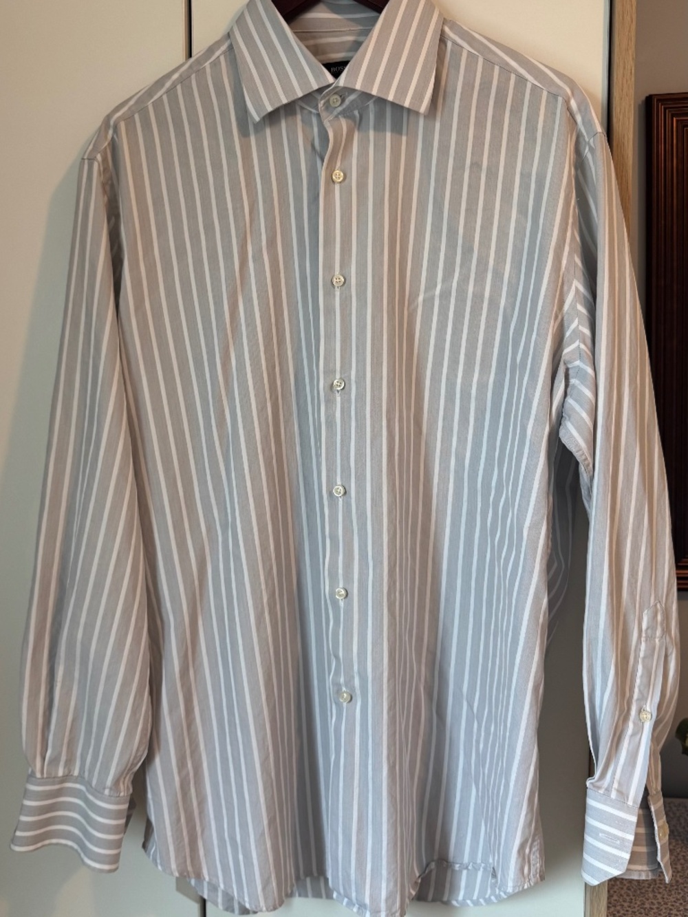 Boss fine Italian fabric SIZE 17 long slaver shirt for